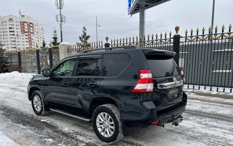 Toyota Land Cruiser Prado 150 рестайлинг 2, 2016 год, 4 950 000 рублей, 3 фотография