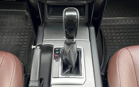 Toyota Land Cruiser Prado 150 рестайлинг 2, 2016 год, 4 950 000 рублей, 24 фотография