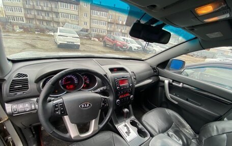 KIA Sorento II рестайлинг, 2010 год, 660 000 рублей, 2 фотография
