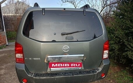 Nissan Pathfinder, 2006 год, 700 000 рублей, 11 фотография