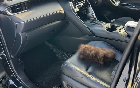 Toyota Harrier, 2020 год, 3 500 000 рублей, 13 фотография