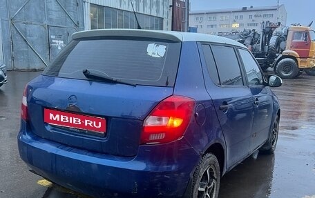 Skoda Fabia II, 2009 год, 281 300 рублей, 2 фотография