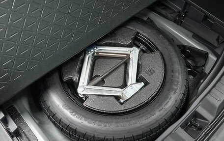 Toyota RAV4, 2025 год, 4 299 000 рублей, 27 фотография