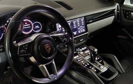 Porsche Cayenne III, 2018 год, 5 499 000 рублей, 15 фотография