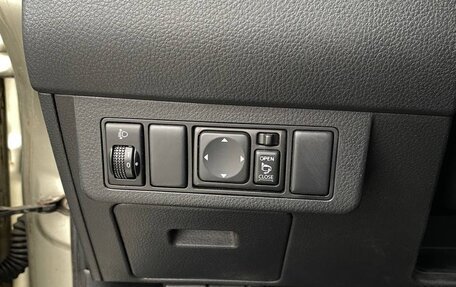 Nissan Tiida, 2008 год, 595 000 рублей, 33 фотография