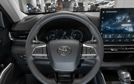 Toyota Highlander, 2025 год, 5 800 000 рублей, 11 фотография