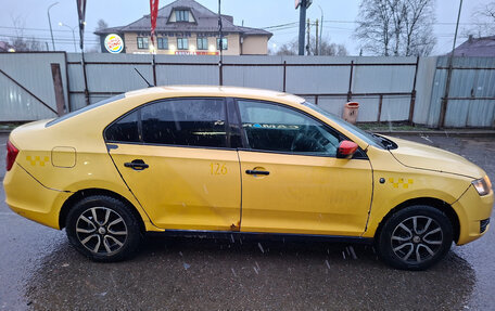 Skoda Rapid I, 2015 год, 495 000 рублей, 7 фотография