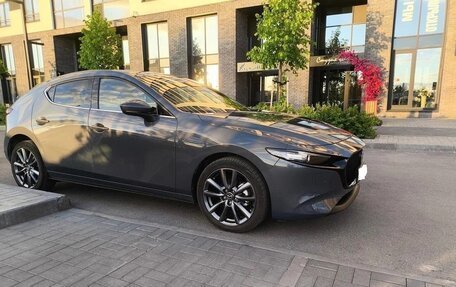 Mazda 3, 2021 год, 1 580 000 рублей, 4 фотография