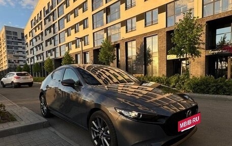 Mazda 3, 2021 год, 1 580 000 рублей, 10 фотография