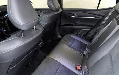 Toyota Camry, 2025 год, 4 490 000 рублей, 9 фотография