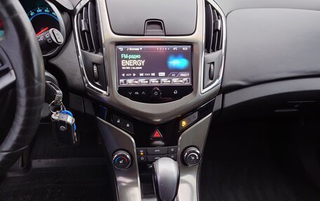 Chevrolet Cruze II, 2014 год, 850 000 рублей, 9 фотография