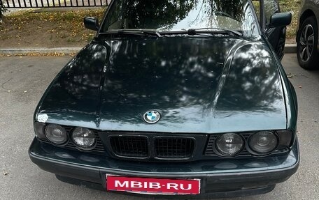 BMW 5 серия, 1994 год, 320 000 рублей, 1 фотография