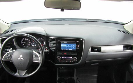 Mitsubishi Outlander III рестайлинг 3, 2012 год, 1 170 000 рублей, 14 фотография