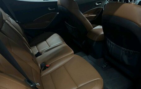 Hyundai Santa Fe III рестайлинг, 2017 год, 2 770 000 рублей, 12 фотография