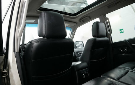 Mitsubishi Pajero IV, 2007 год, 1 575 000 рублей, 14 фотография