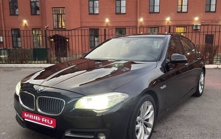 BMW 5 серия, 2015 год, 2 100 000 рублей, 7 фотография