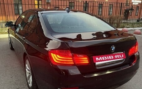 BMW 5 серия, 2015 год, 2 100 000 рублей, 11 фотография