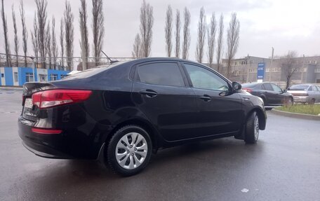 KIA Rio III рестайлинг, 2017 год, 900 000 рублей, 7 фотография