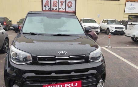 KIA Soul II рестайлинг, 2017 год, 1 650 000 рублей, 2 фотография
