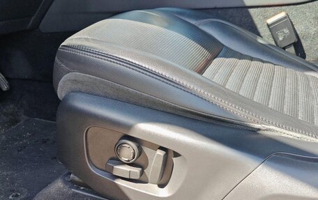 Land Rover Discovery Sport I рестайлинг, 2019 год, 3 700 000 рублей, 14 фотография