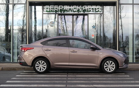 Hyundai Solaris II рестайлинг, 2021 год, 1 740 000 рублей, 4 фотография