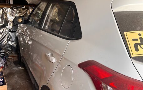 Hyundai Creta I рестайлинг, 2018 год, 1 500 000 рублей, 2 фотография