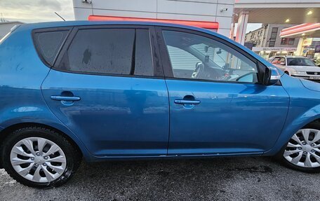 KIA cee'd I рестайлинг, 2010 год, 700 000 рублей, 7 фотография