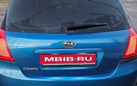 KIA cee'd I рестайлинг, 2010 год, 700 000 рублей, 6 фотография