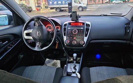 KIA cee'd I рестайлинг, 2010 год, 700 000 рублей, 9 фотография