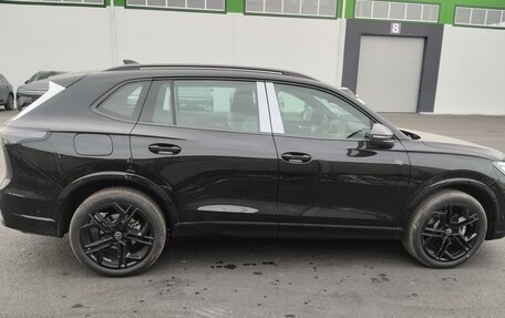 Volkswagen Tiguan, 2025 год, 4 670 000 рублей, 2 фотография