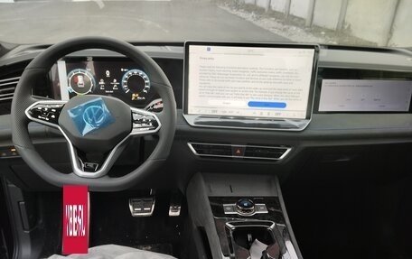 Volkswagen Tiguan, 2025 год, 4 670 000 рублей, 7 фотография