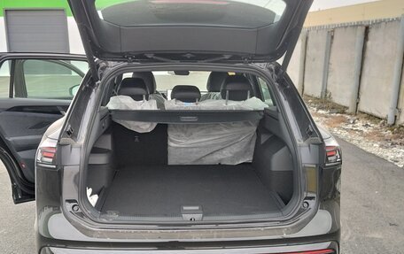 Volkswagen Tiguan, 2025 год, 4 670 000 рублей, 9 фотография