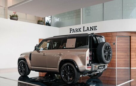 Land Rover Defender II, 2025 год, 27 790 000 рублей, 2 фотография