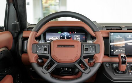 Land Rover Defender II, 2025 год, 27 790 000 рублей, 17 фотография