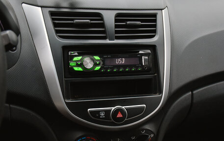 Hyundai Solaris II рестайлинг, 2012 год, 399 000 рублей, 6 фотография