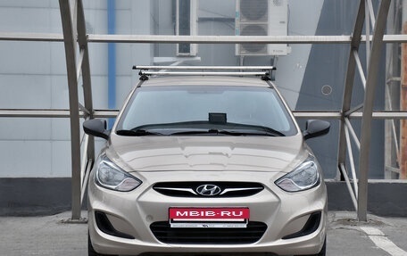 Hyundai Solaris II рестайлинг, 2012 год, 399 000 рублей, 3 фотография