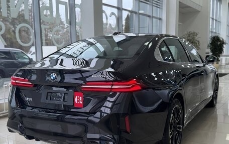 BMW 5 серия, 2025 год, 8 300 000 рублей, 6 фотография