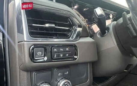 GMC Yukon IV, 2025 год, 13 520 000 рублей, 13 фотография