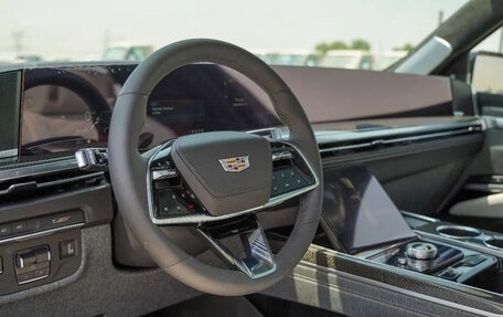 Cadillac Escalade V, 2025 год, 25 300 000 рублей, 10 фотография