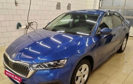 Skoda Octavia, 2020 год, 1 980 000 рублей, 2 фотография