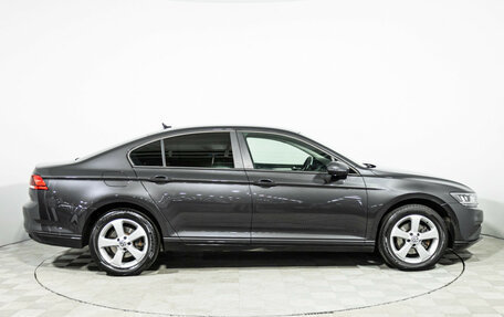 Volkswagen Passat B8 рестайлинг, 2021 год, 2 599 585 рублей, 4 фотография