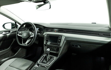 Volkswagen Passat B8 рестайлинг, 2021 год, 2 599 585 рублей, 9 фотография