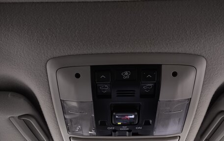 Toyota Land Cruiser Prado 150 рестайлинг 2, 2020 год, 6 450 000 рублей, 14 фотография