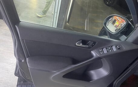 Volkswagen Tiguan I, 2010 год, 850 000 рублей, 9 фотография