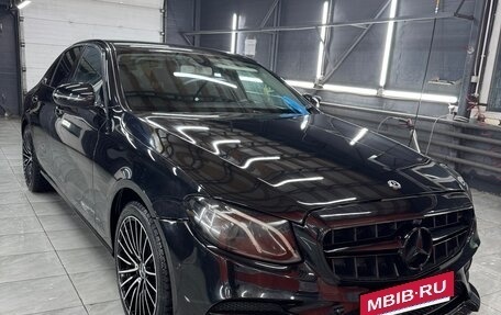 Mercedes-Benz E-Класс, 2016 год, 2 250 000 рублей, 5 фотография