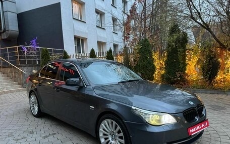 BMW 5 серия, 2009 год, 980 000 рублей, 4 фотография