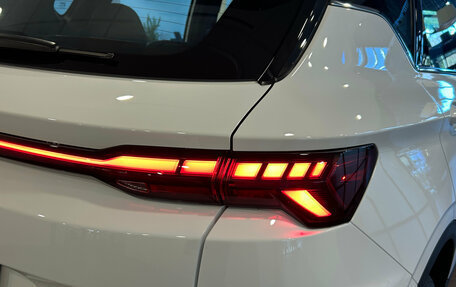 Geely Coolray I, 2025 год, 2 900 000 рублей, 10 фотография