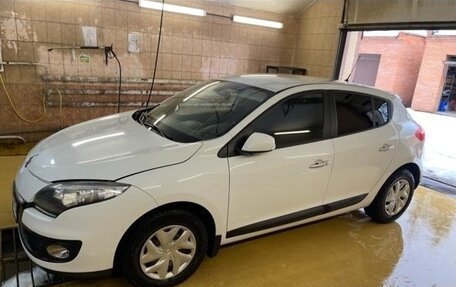 Renault Megane III, 2013 год, 815 000 рублей, 3 фотография