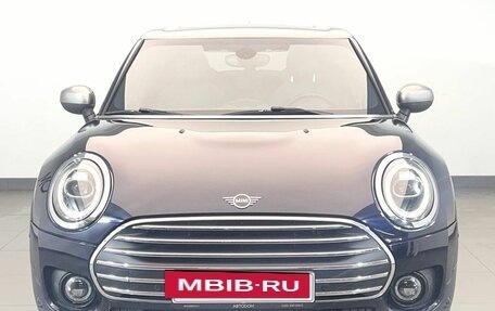 MINI Clubman, 2020 год, 3 290 000 рублей, 2 фотография