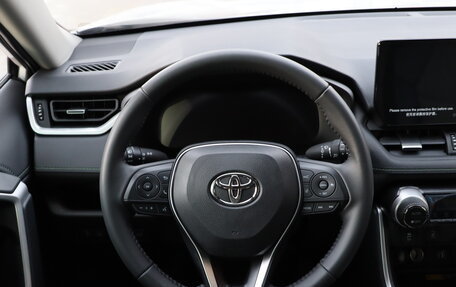 Toyota RAV4, 2025 год, 4 450 000 рублей, 18 фотография